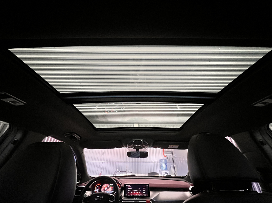 Geely Coolray 1.5 AMT, 2022, 42 000 км купить в Краснодаре – «Вариант Авто», 19