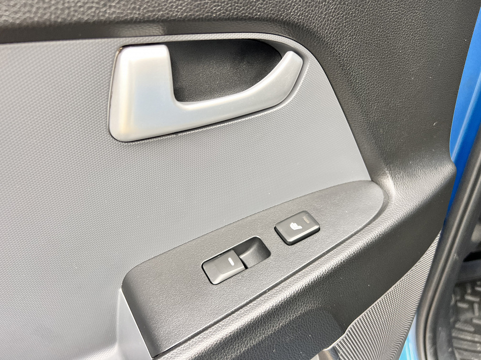 Kia Sportage 2.0 МТ, 2011, 173 000 км купить в Краснодаре – «Вариант Авто», 17