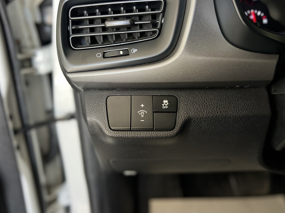 Kia Rio 1.6 AT, 2019, 312 000 км купить в Краснодаре – «Вариант Авто», 10