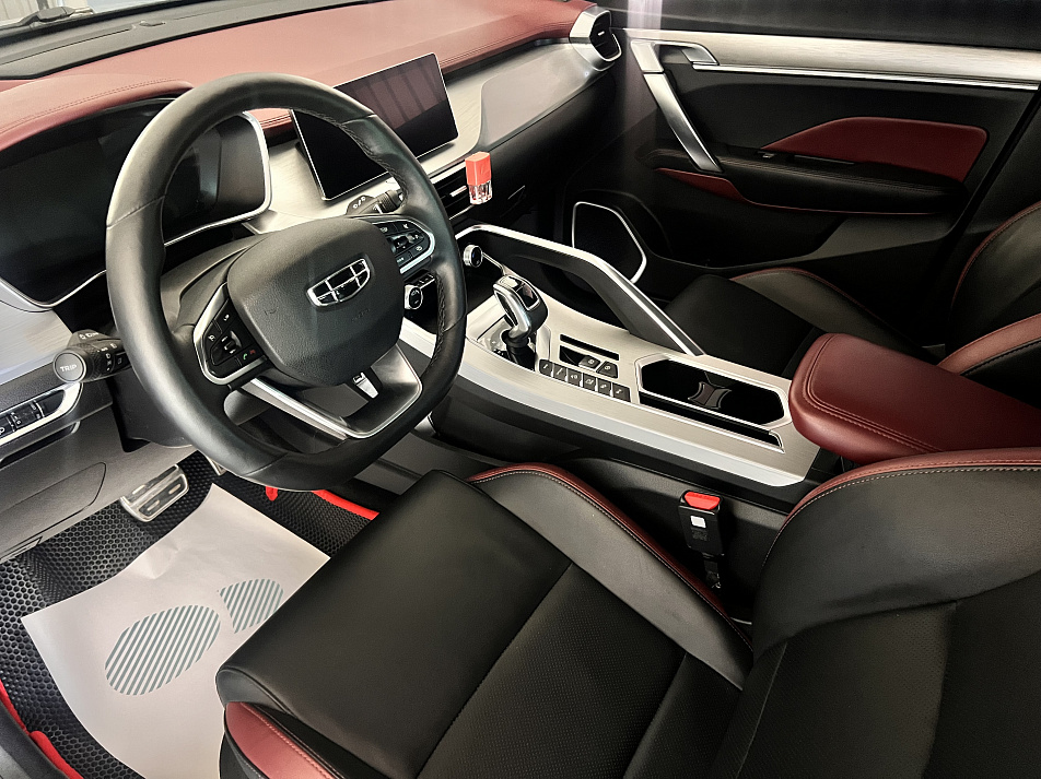 Geely Coolray 1.5 AMT, 2022, 42 000 км купить в Краснодаре – «Вариант Авто», 11