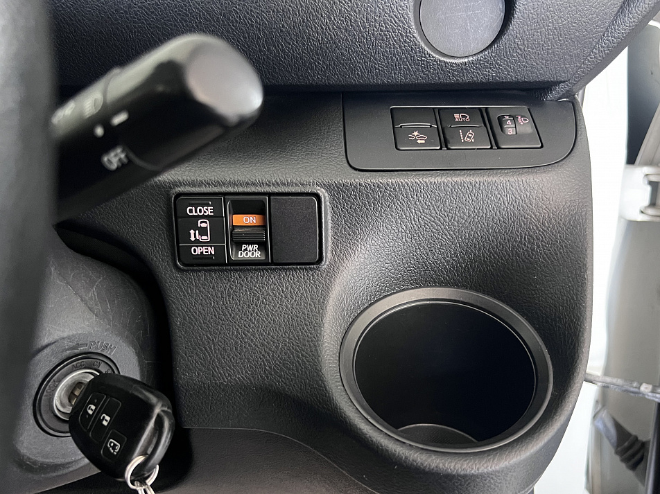 Toyota Sienta 1.5 CVT, 2020, 104 000 км купить в Краснодаре – «Вариант Авто», 11