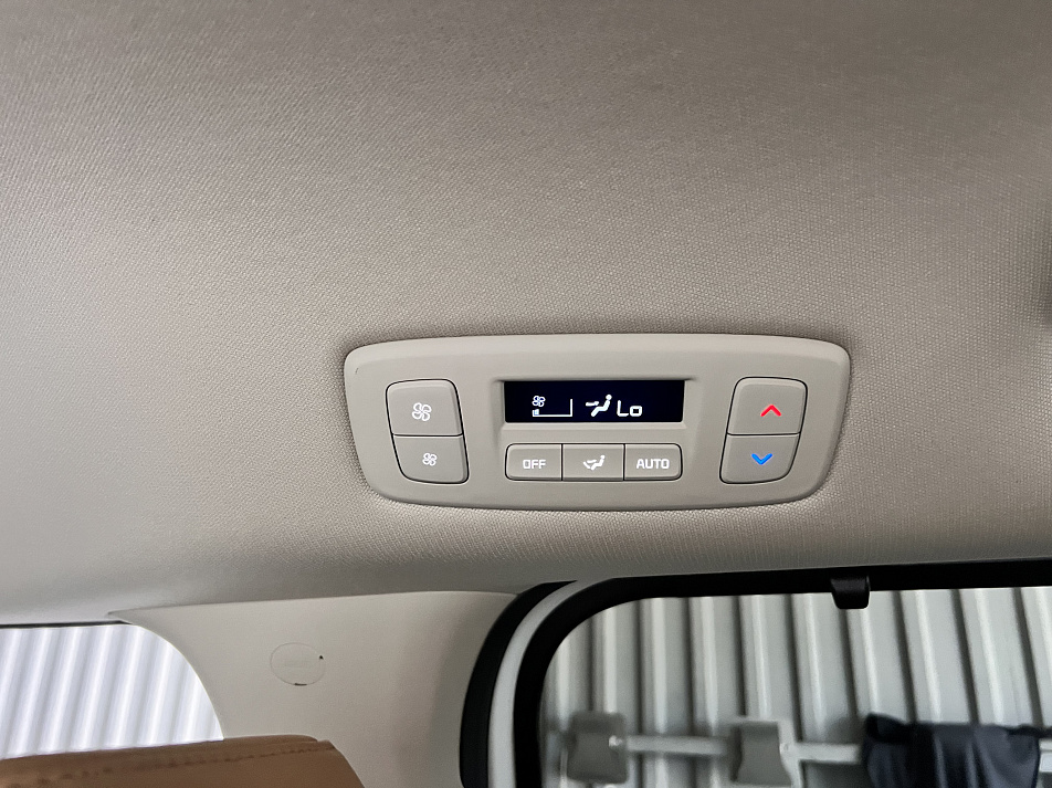 Kia Carnival 2.2 AT, 2021, 115 000 км купить в Краснодаре – «Вариант Авто», 21