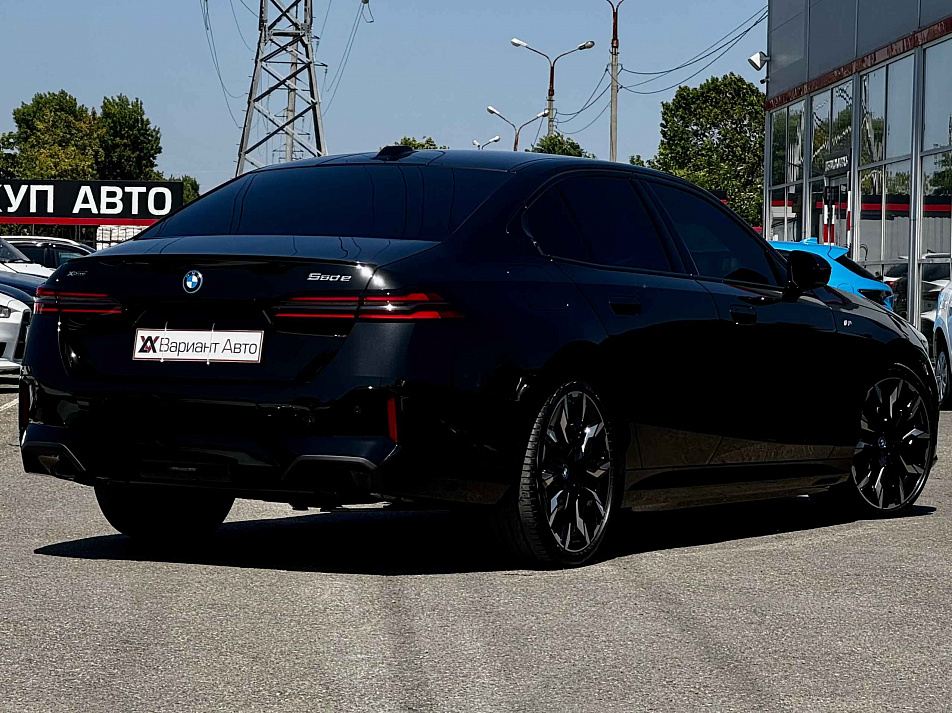  BMW 5 серия 3.0 AT, 2024, 5 853 км купить в Краснодаре – «Вариант Авто», 6
