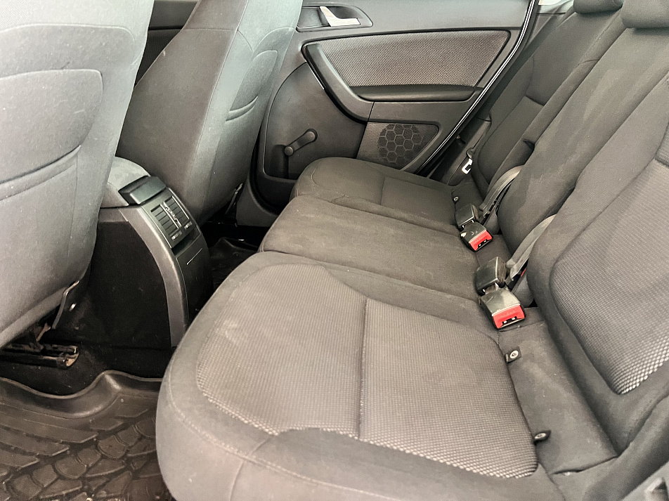 Skoda Yeti 1.4 MT, 2012, 213 000 км купить в Краснодаре – «Вариант Авто», 16