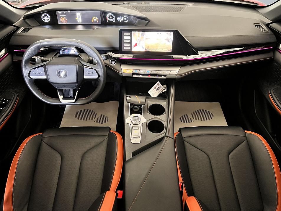 Changan UNI-V 1.5 AMT, 2024, 15 000 КМ купить в Краснодаре – «Вариант Авто», 14