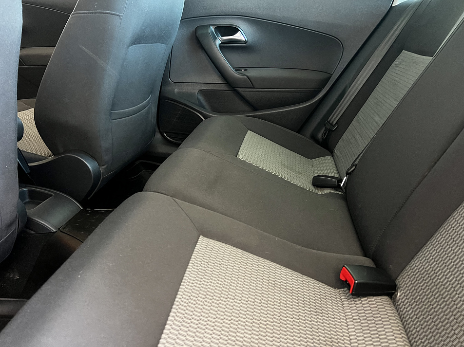 Volkswagen Polo 1.6 AT, 2014, 150 000 км купить в Краснодаре – «Вариант Авто», 16