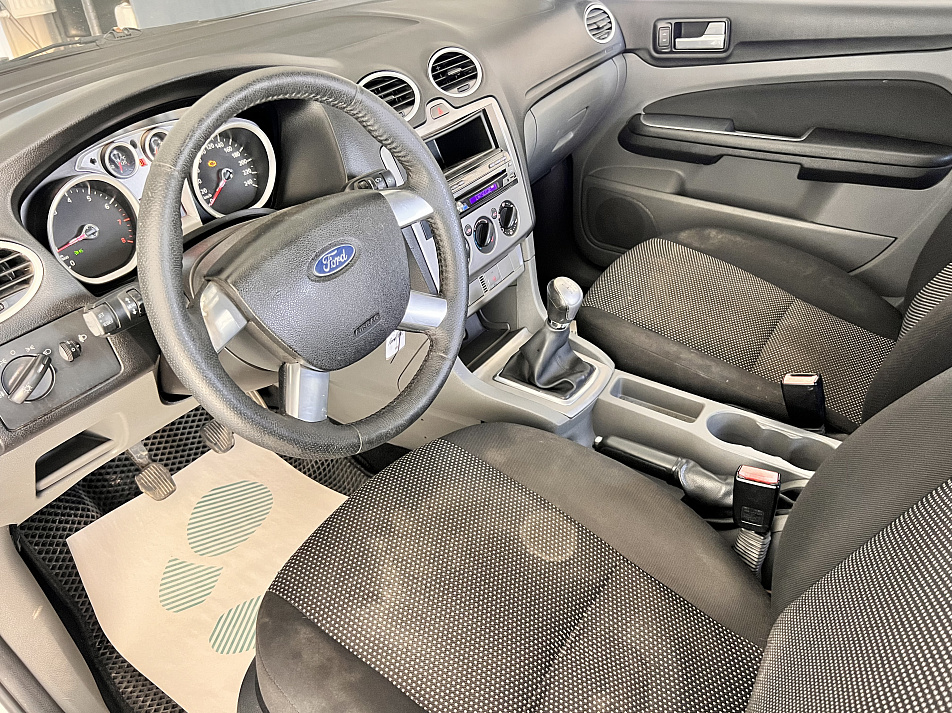 Ford Focus 1.6 MT, 2010, 268 000 км купить в Краснодаре – «Вариант Авто», 11