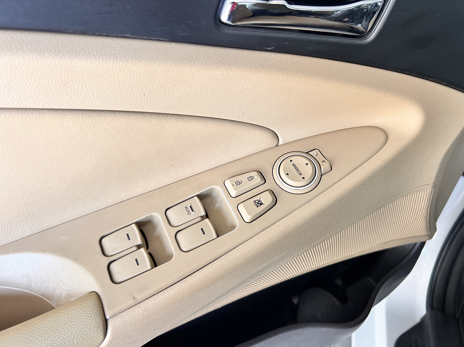 Hyundai Sonata 2.4 AT, 2010, 219 000 км купить в Краснодаре – «Вариант Авто», 9