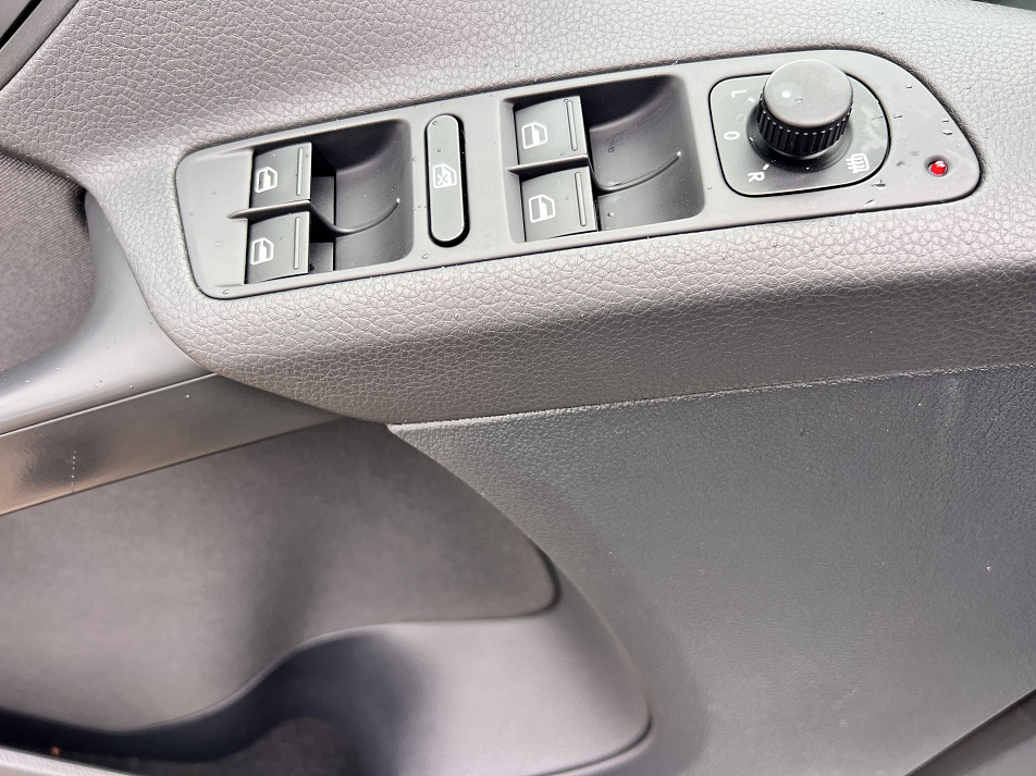 Volkswagen Tiguan 1.4 MT, 2011, 101 000 км купить в Краснодаре – «Вариант Авто», 9