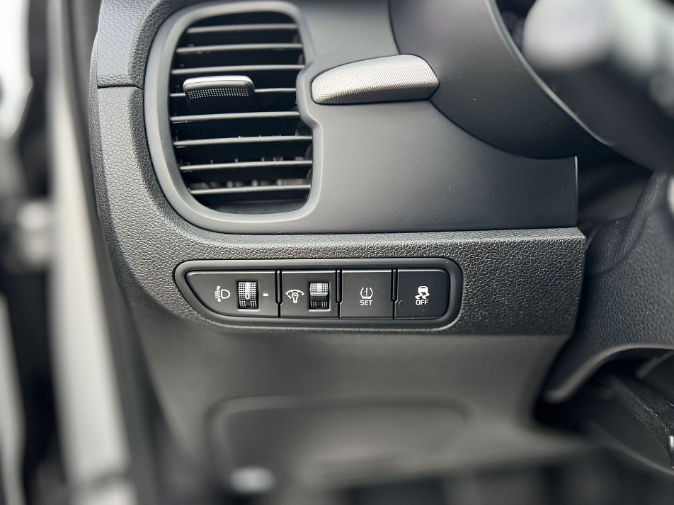 Kia Rio X-Line 1.4 AT, 2020, 31 000 км купить в Краснодаре – «Вариант Авто», 10
