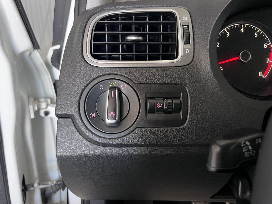 Volkswagen Polo 1.6 MT, 2016, 215 000 км купить в Краснодаре – «Вариант Авто», 10