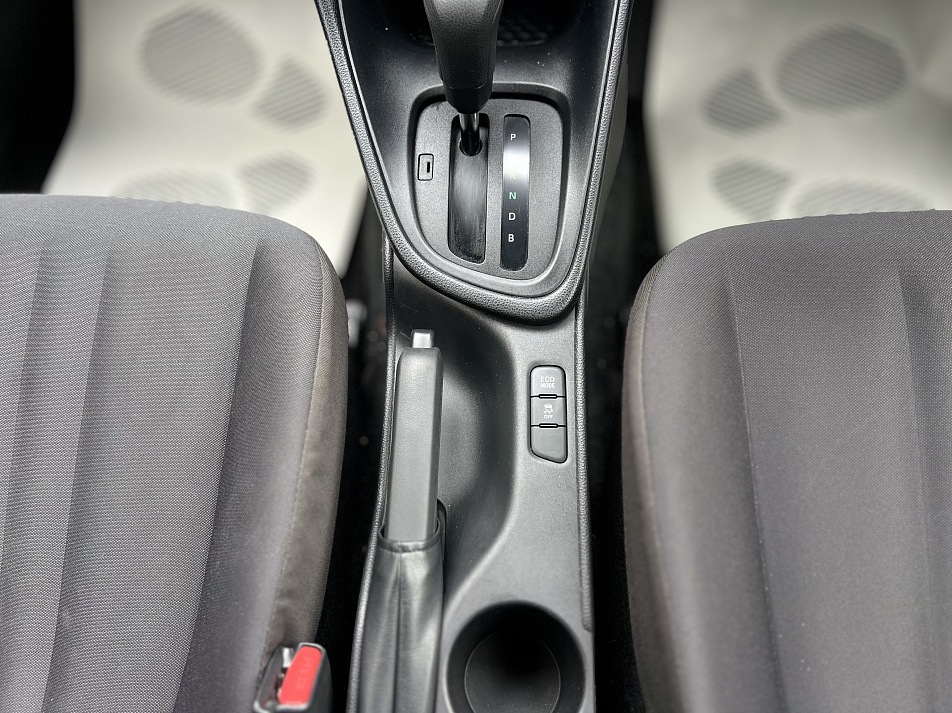 Toyota Yaris 1.0 CVT, 2021, 143 000 КМ купить в Краснодаре – «Вариант Авто», 12
