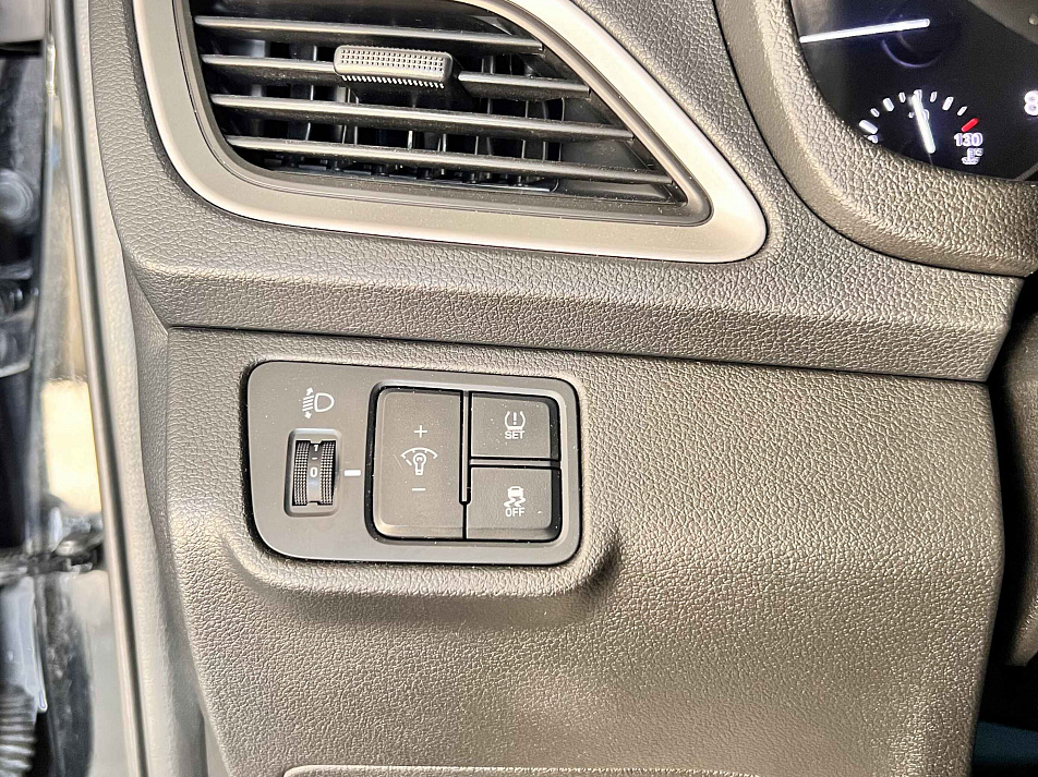Hyundai Solaris 1.6 AT, 2018, 163 000 КМ купить в Краснодаре – «Вариант Авто», 10