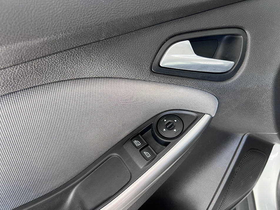 Ford Focus 1.0 MT, 2014, 108 000 км купить в Краснодаре – «Вариант Авто», 9