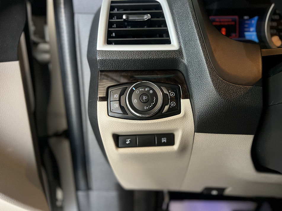 Ford Explorer 3.5 AT, 2012, 203 000 км купить в Краснодаре – «Вариант Авто», 11