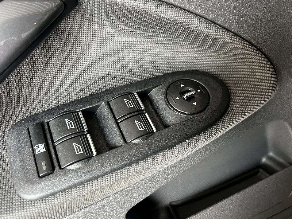 Ford Kuga 2.0 AMT, 2012, 159 000 км купить в Краснодаре – «Вариант Авто», 9