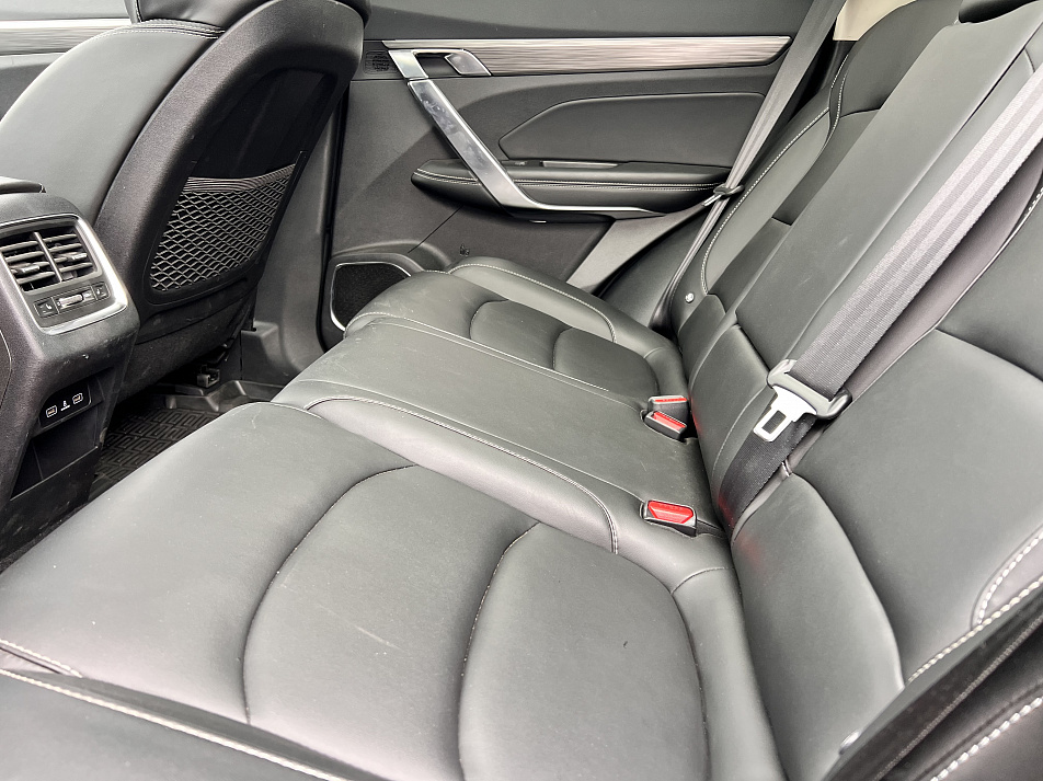 Geely Atlas Pro 1.5 AMT, 2023, 17 000 км купить в Краснодаре – «Вариант Авто», 17