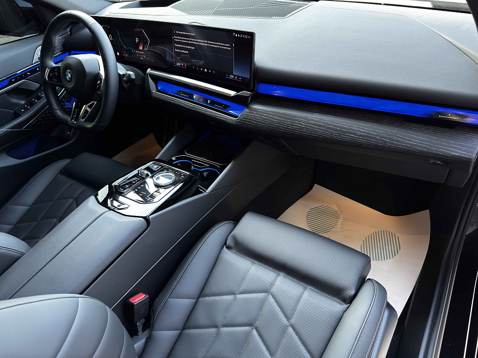  BMW 5 серия 3.0 AT, 2024, 5 853 км купить в Краснодаре – «Вариант Авто», 23