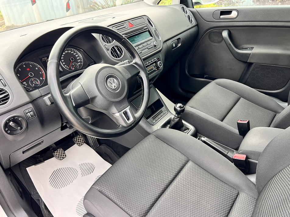 Volkswagen Golf Plus 1.6 МТ, 2011, 225 000 км купить в Краснодаре – «Вариант Авто», 11