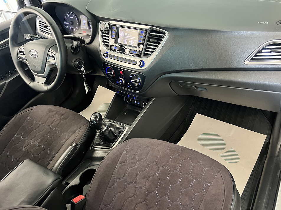 Hyundai Solaris 1.6 MT, 2018, 175 000 км купить в Краснодаре – «Вариант Авто», 15