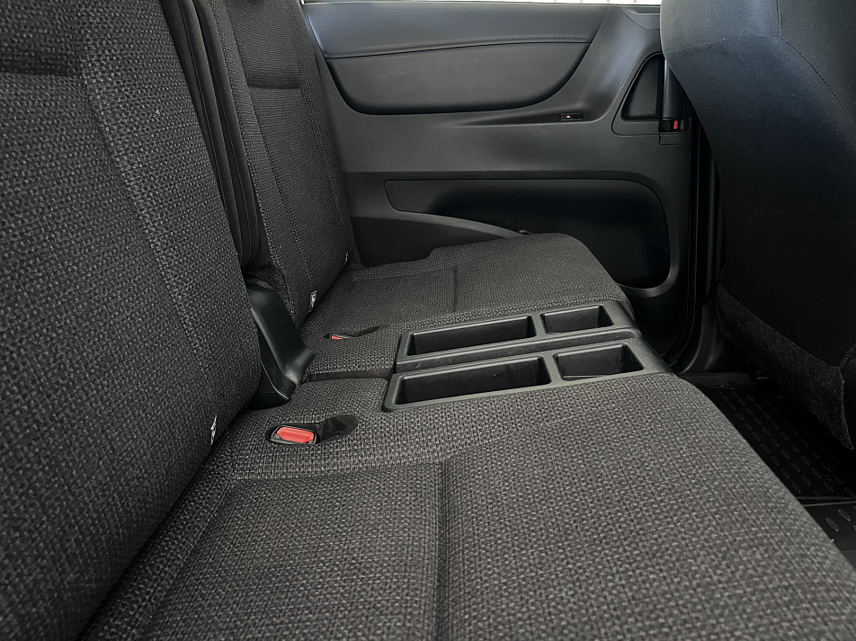 Toyota Sienta 1.5 CVT, 2020, 104 000 км купить в Краснодаре – «Вариант Авто», 17