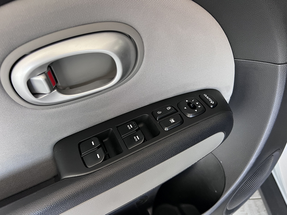 KIA SOUL 1.6 AT, 2015, 147 000 КМ купить в Краснодаре – «Вариант Авто», 9