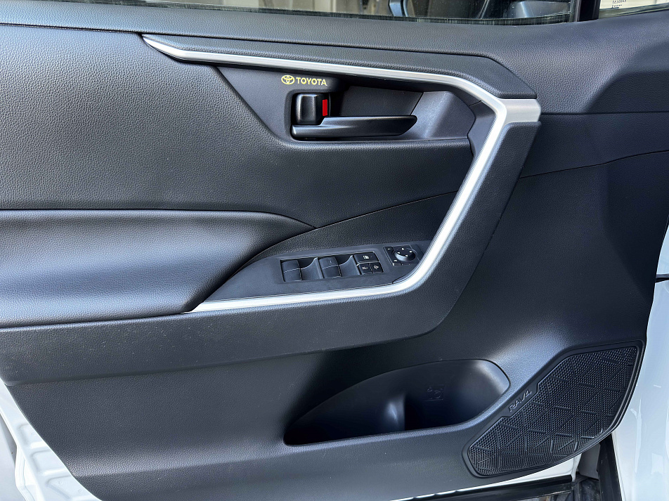 Toyota RAV4 2.0 CVT, 2022, 56 000 км купить в Краснодаре – «Вариант Авто», 7