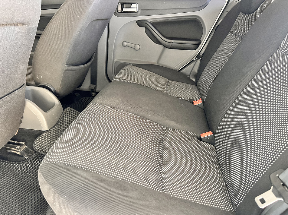 Ford Focus 1.6 MT, 2010, 268 000 км купить в Краснодаре – «Вариант Авто», 16