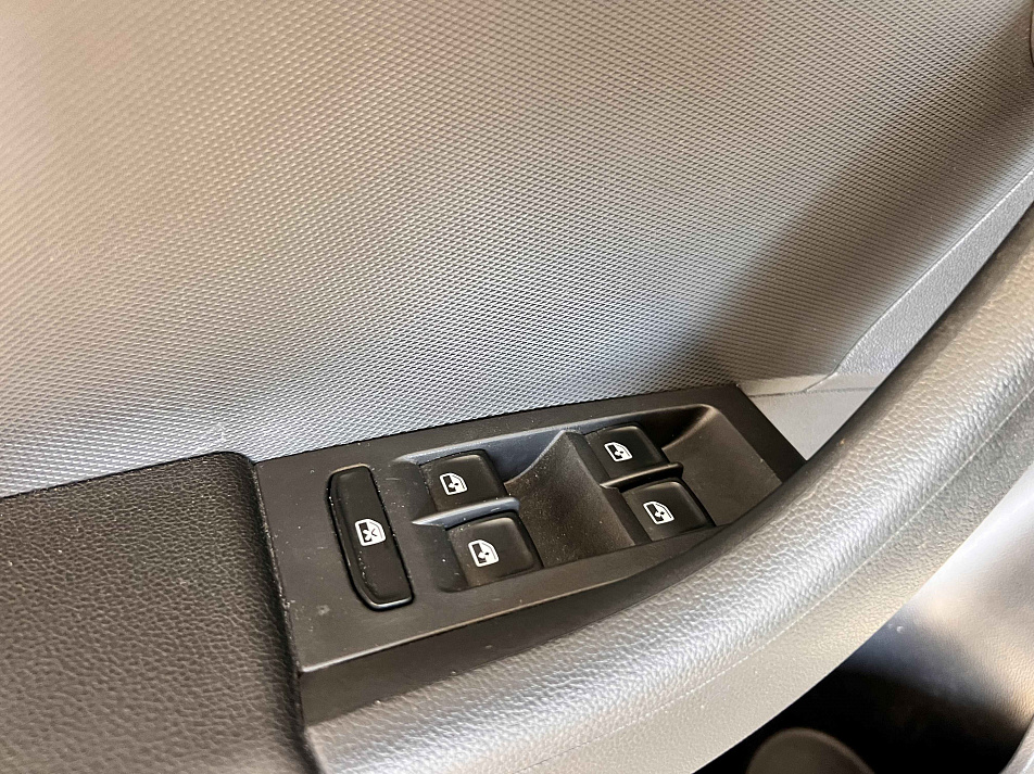 Skoda Rapid 1.6 AT, 2018, 173 000 км купить в Краснодаре – «Вариант Авто», 9