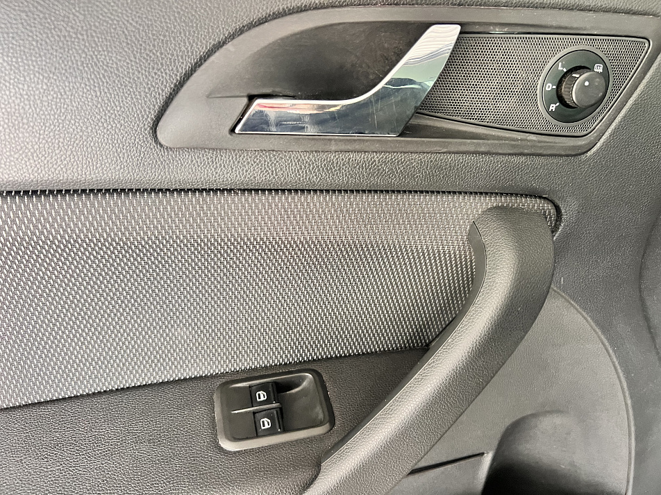 Skoda Yeti 1.4 MT, 2012, 213 000 км купить в Краснодаре – «Вариант Авто», 9