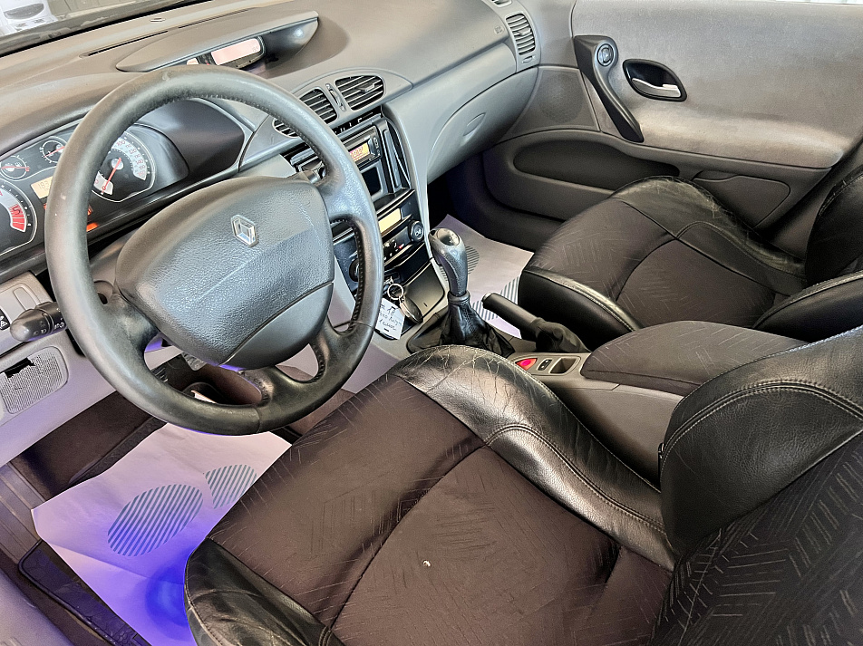  Renault Laguna 2.0 AT, 2003, 183 000 км купить в Краснодаре – «Вариант Авто», 10