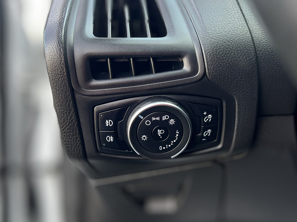 Ford Focus 1.6 MT, 2018, 136 000 км купить в Краснодаре – «Вариант Авто», 10