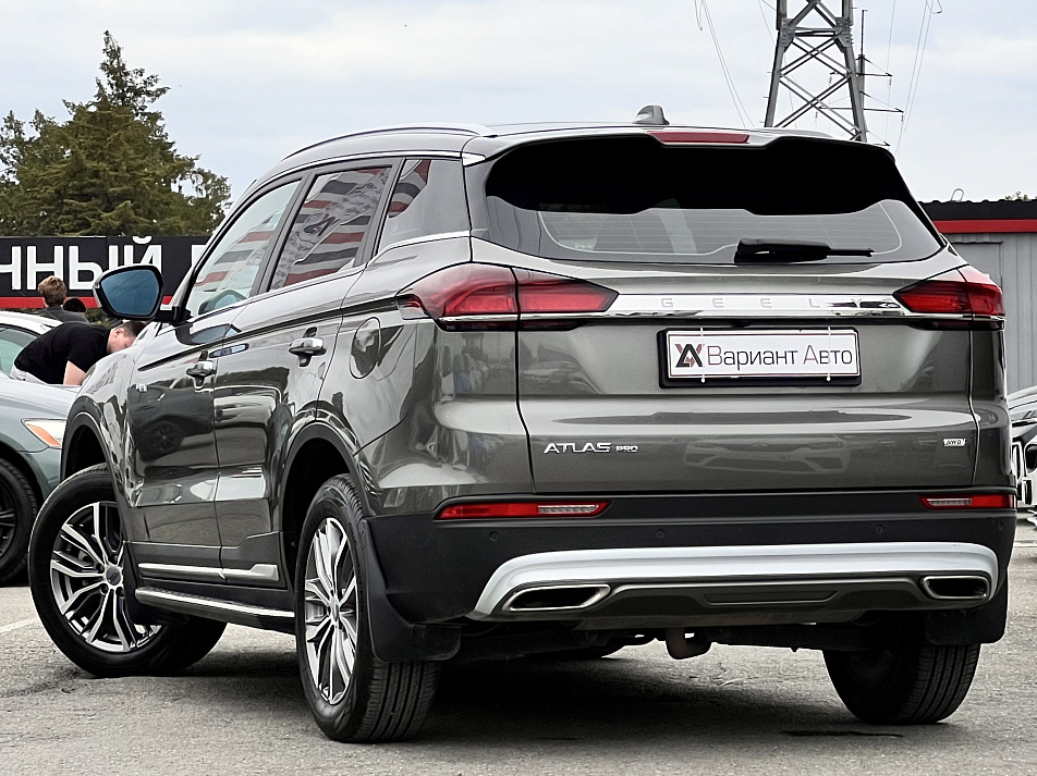 Geely Atlas Pro 1.5 AMT, 2023, 17 000 км купить в Краснодаре – «Вариант Авто», 4