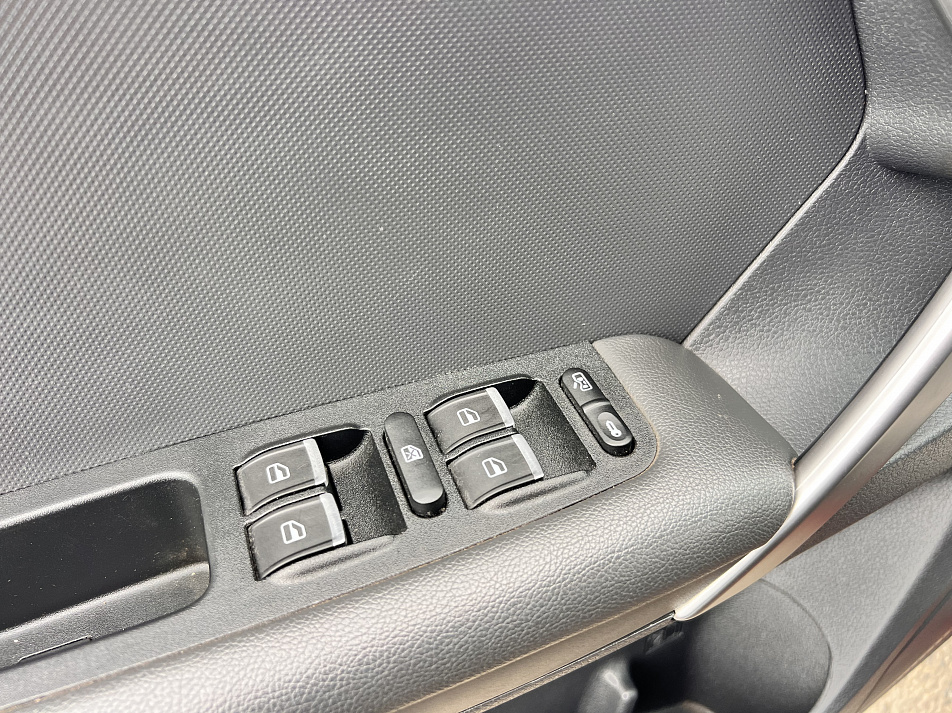 Chery Tiggo 3 1.6 МТ, 2019, 100 000 км купить в Краснодаре – «Вариант Авто», 9