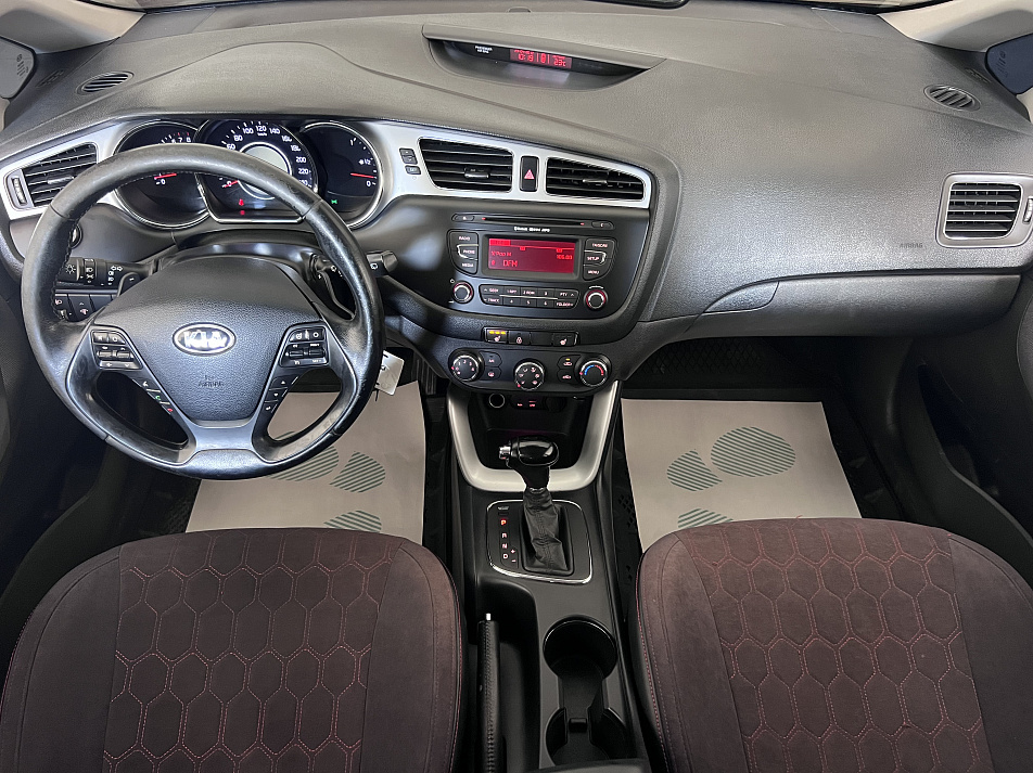 KIA CEED 1.6 AT, 2013, 179 000 КМ купить в Краснодаре – «Вариант Авто», 13