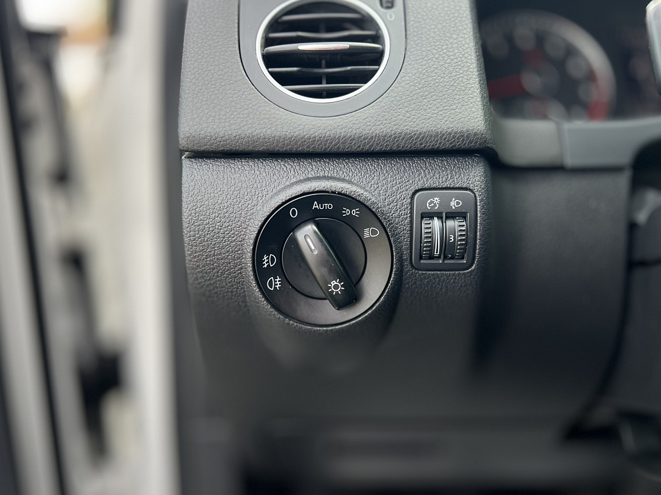 Volkswagen Golf Plus 1.6 МТ, 2011, 225 000 км купить в Краснодаре – «Вариант Авто», 10