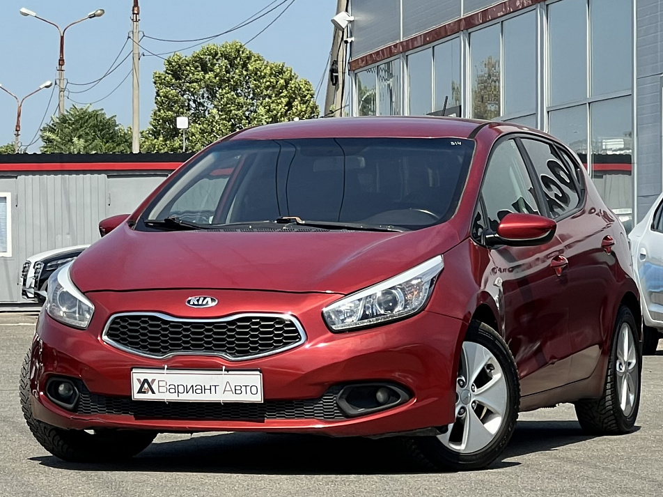 KIA CEED 1.6 AT, 2013, 179 000 КМ купить в Краснодаре – «Вариант Авто»