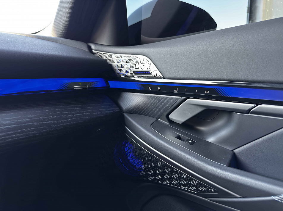  BMW 5 серия 3.0 AT, 2024, 5 853 км купить в Краснодаре – «Вариант Авто», 22
