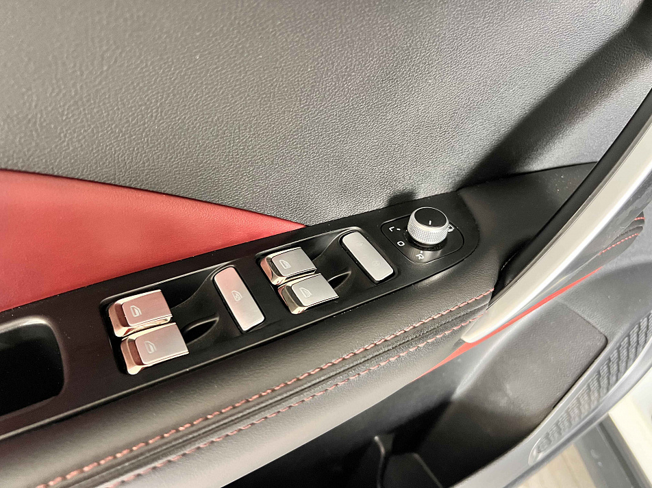 Geely Coolray 1.5 AMT, 2021, 148 000 км купить в Краснодаре – «Вариант Авто», 9
