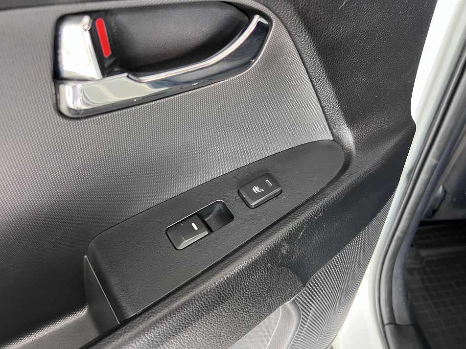 Kia Sportage 2.0 AТ, 2011, 167 000 км купить в Краснодаре – «Вариант Авто», 19