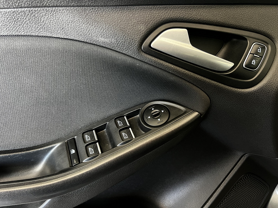 Ford Focus 1.5 AMT, 2016, 120 000 км купить в Краснодаре – «Вариант Авто», 9
